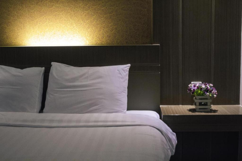 Hotel D' Calia Tarakan Exteriör bild