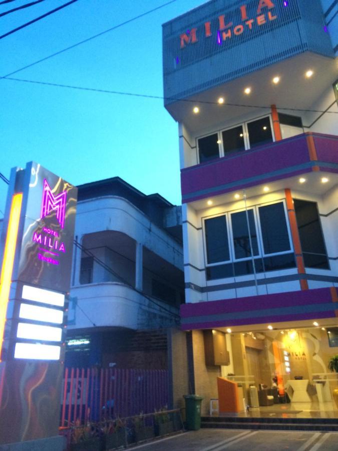Hotel D' Calia Tarakan Exteriör bild